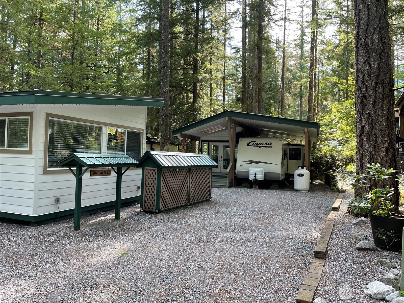 148 Gold Rush Road Property Photo 1