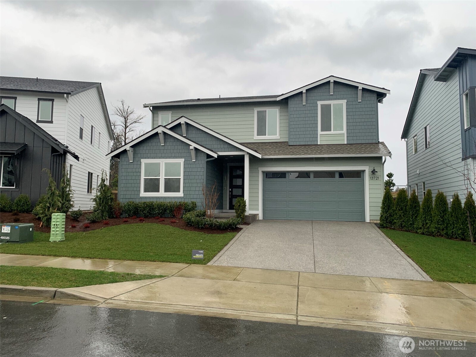 13721 208th Drive Property Photo