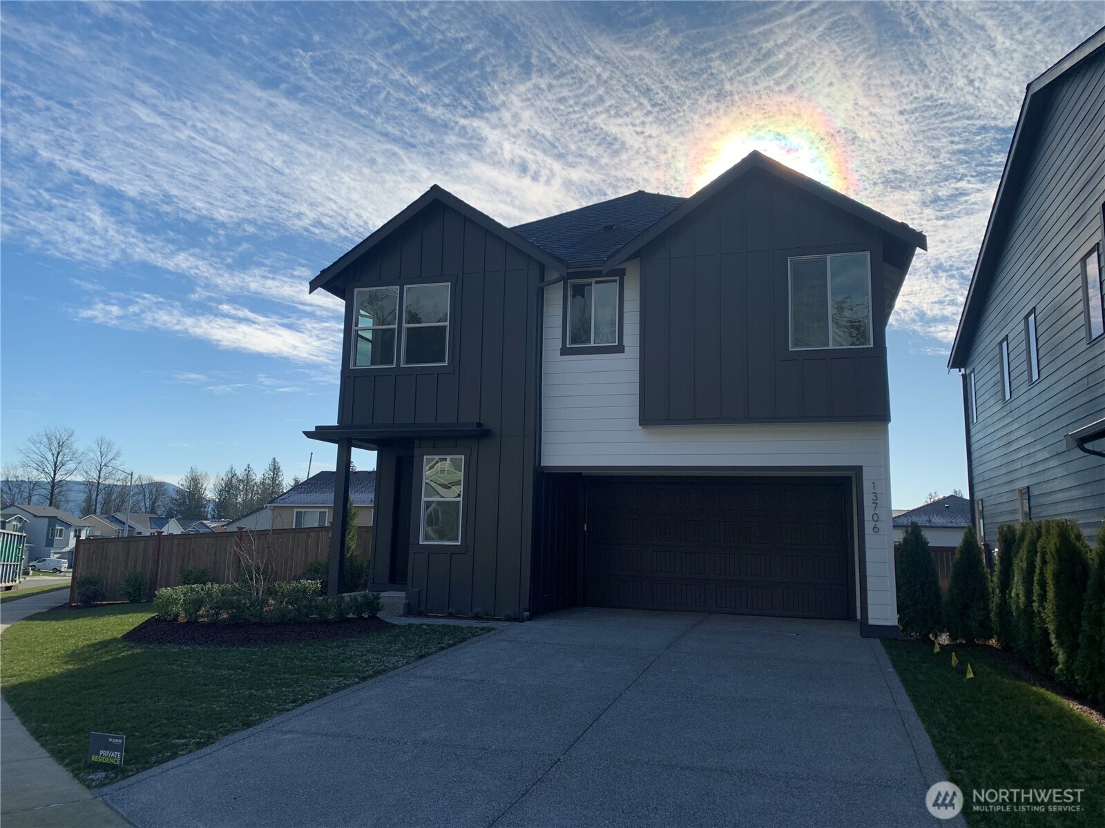 13706 208th Drive Property Photo