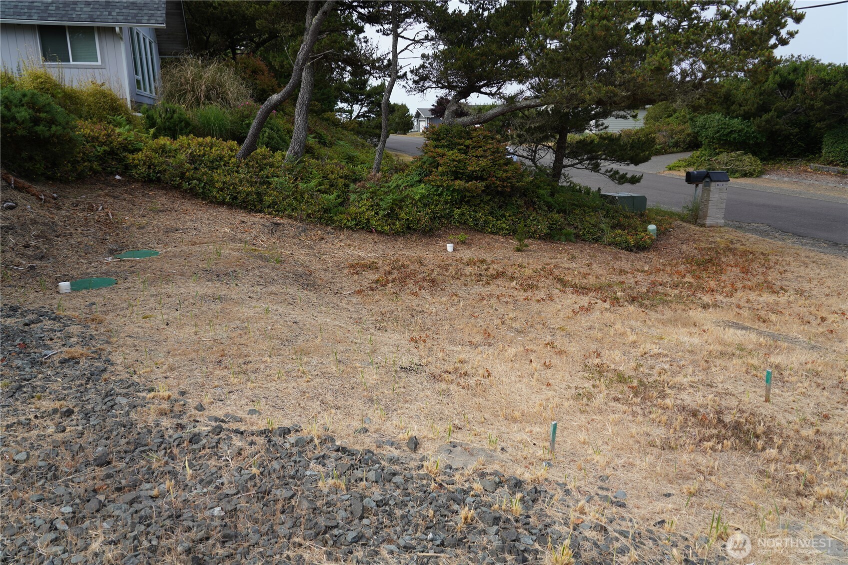 34504 J Place Property Photo 13