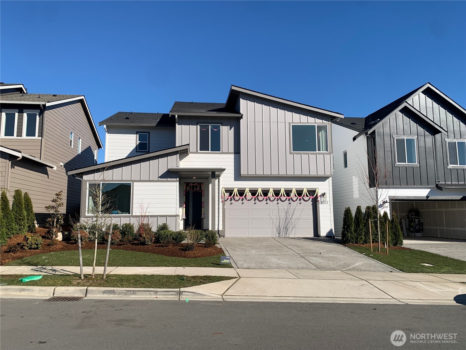 13717 208th Drive Property Photo