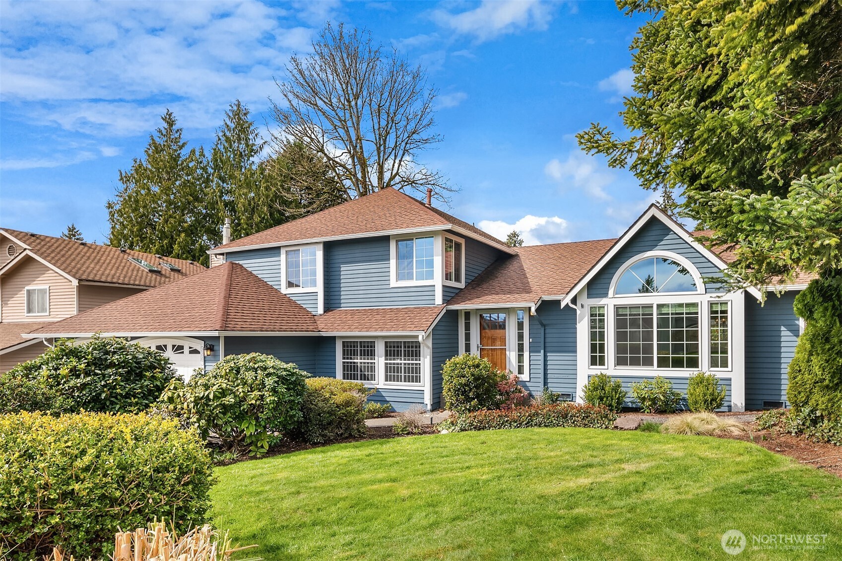 2223 Field Avenue Property Photo