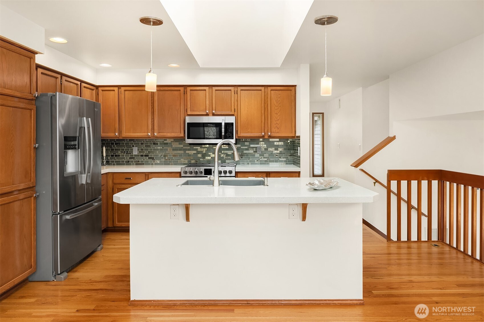 2223 Field Avenue Property Photo 11