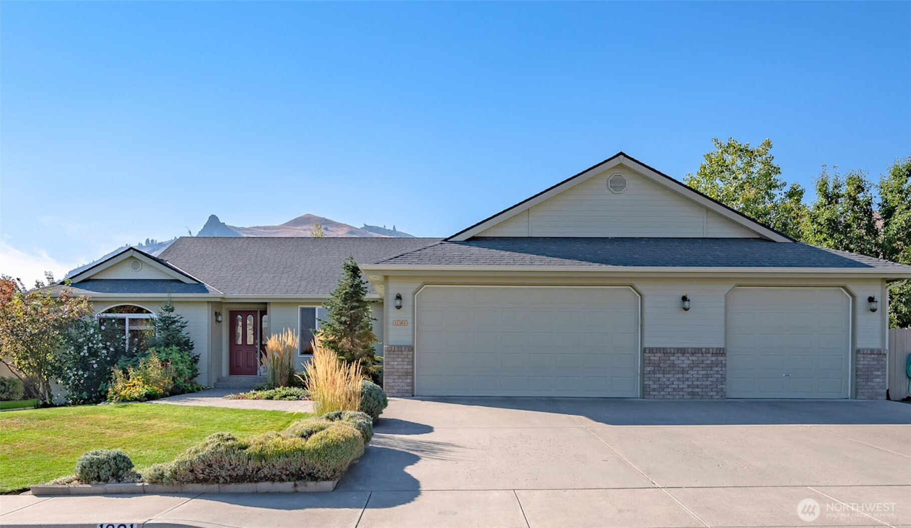1831 Dorner Place Property Photo