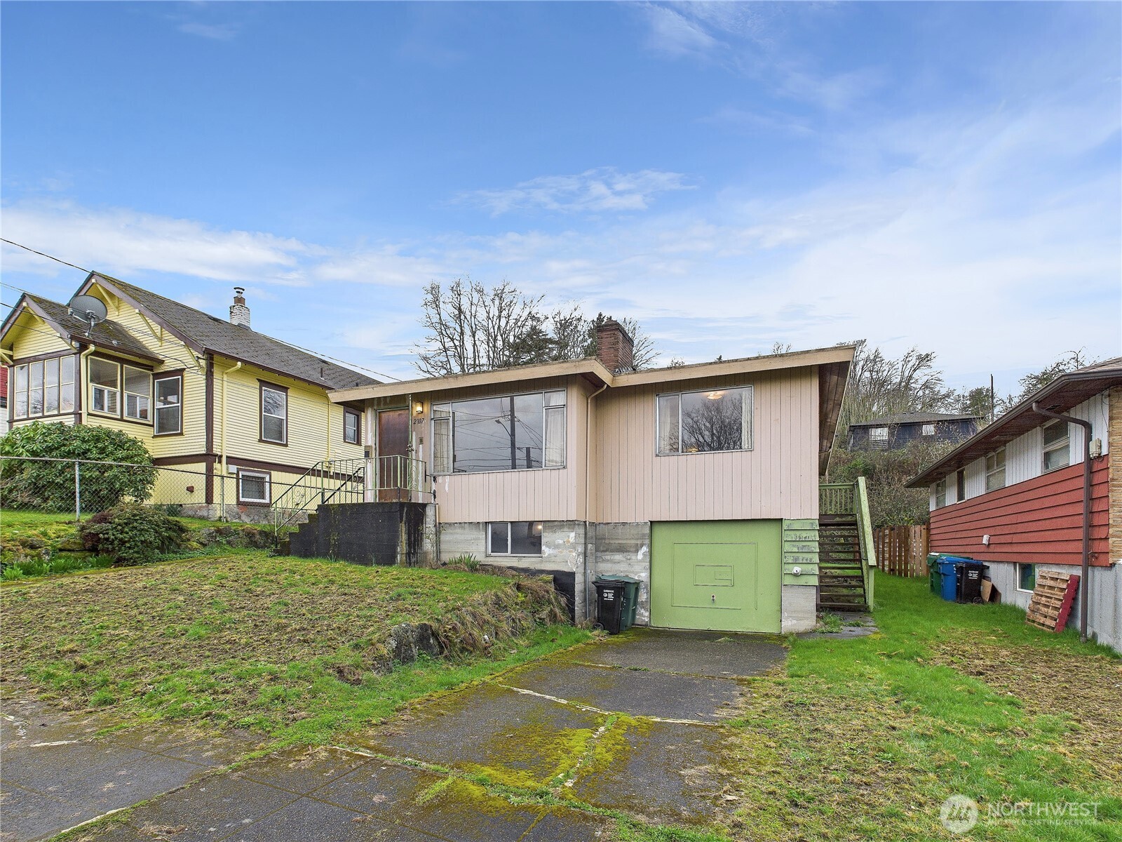 2107 19th Avenue Property Photo