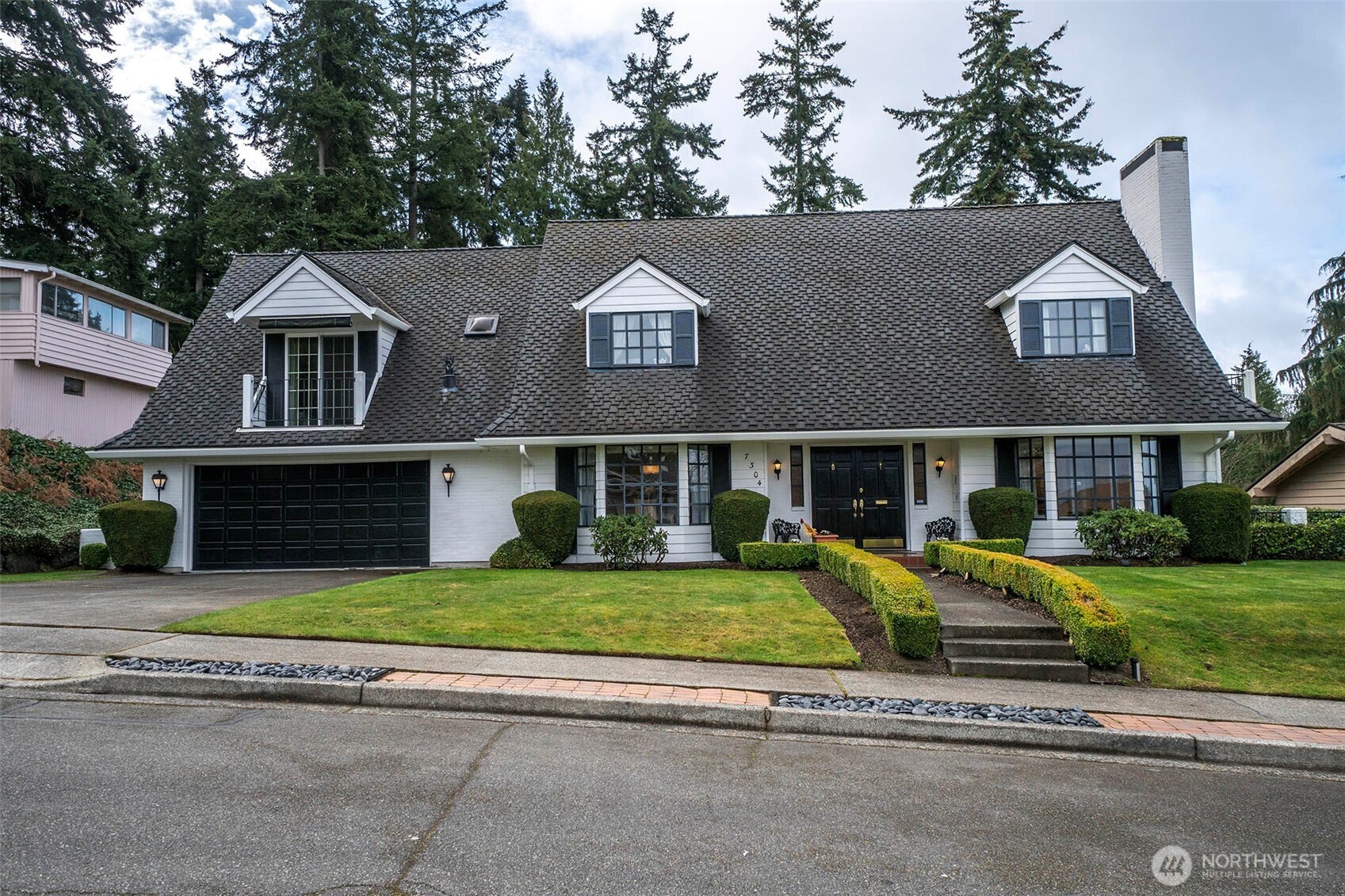 7304 164th Place Property Photo 1