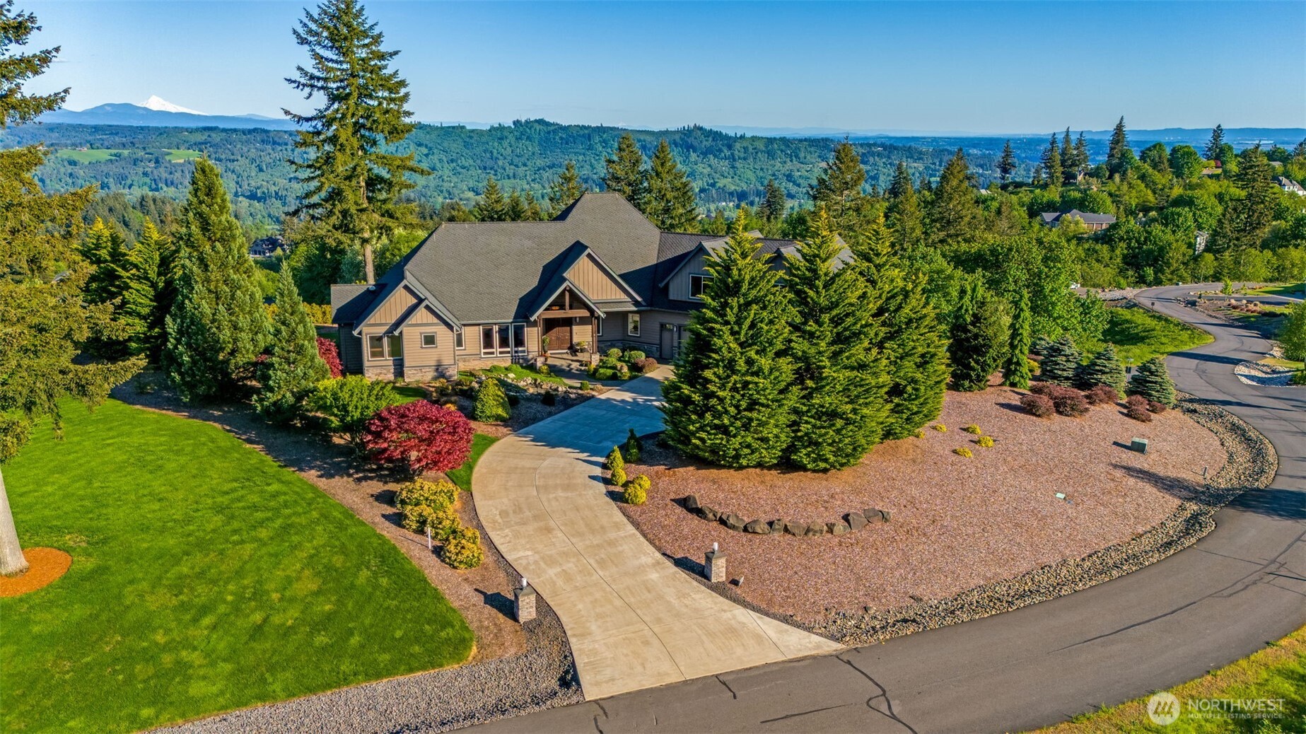 714 Sommerset Road Property Photo