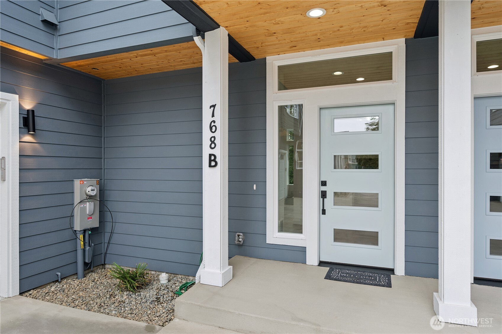 768 Point Brown Avenue Property Photo 34