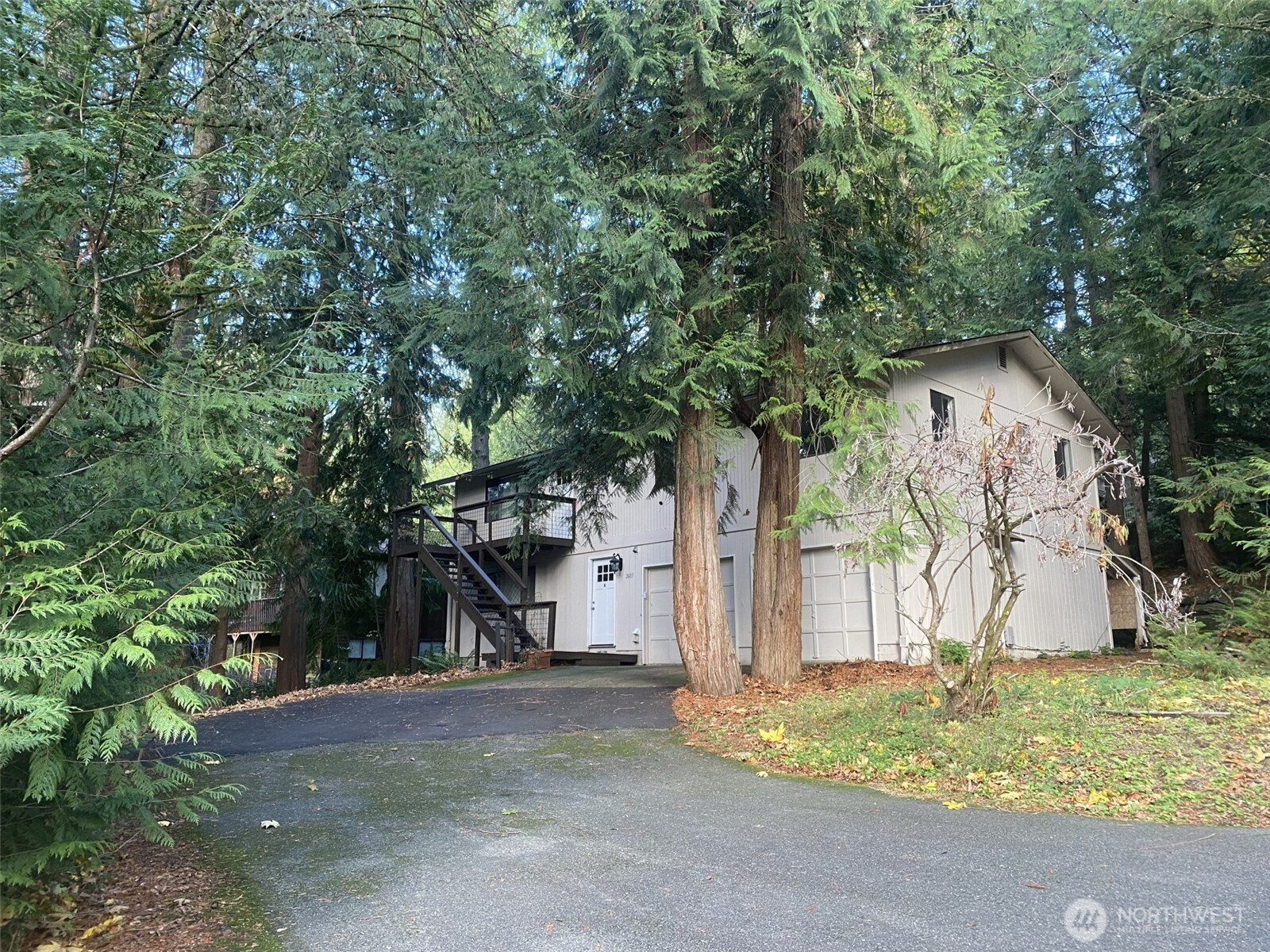 2605 Aztec Drive Property Photo
