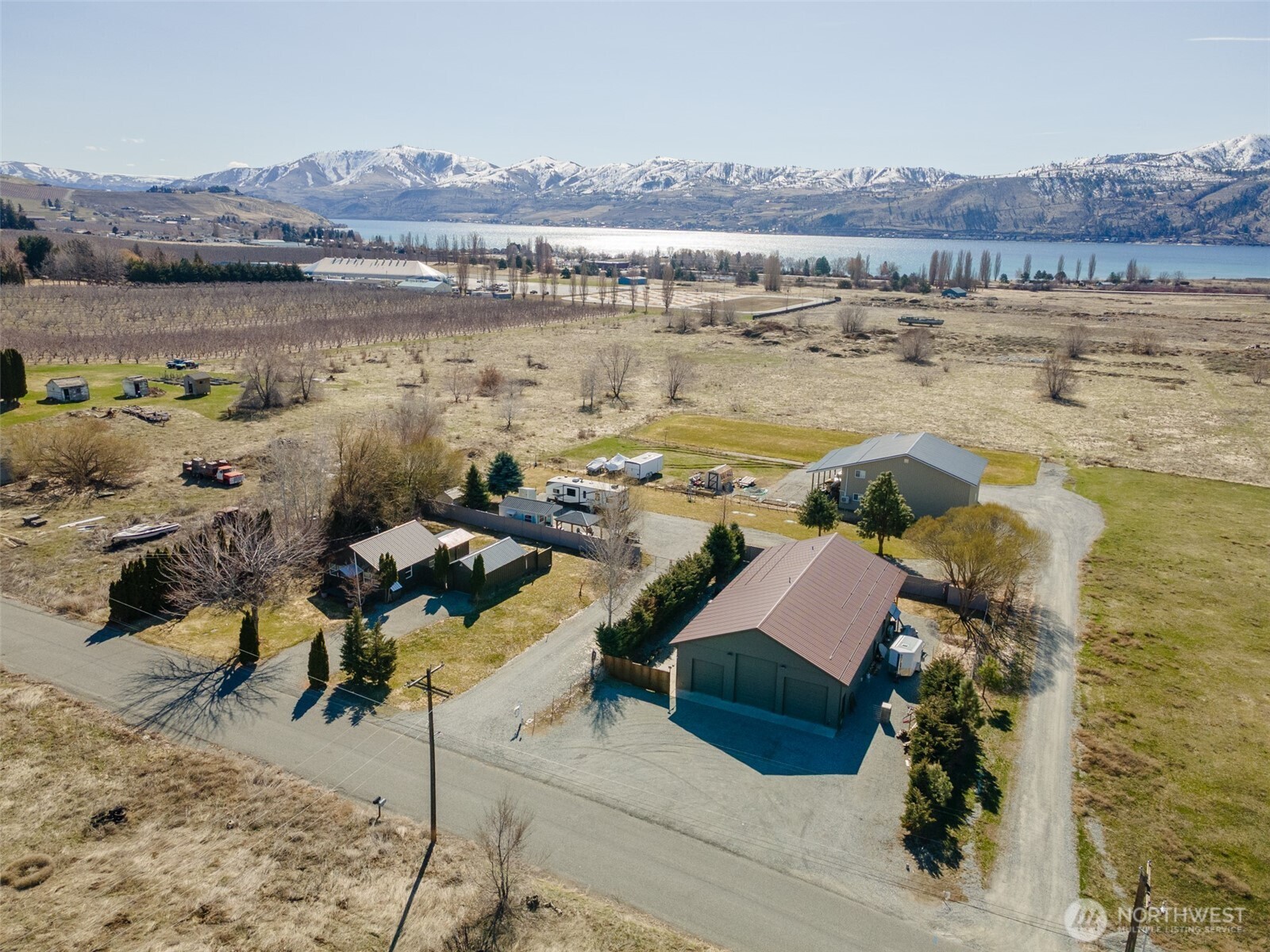 674 Lloyd Road Property Photo 1