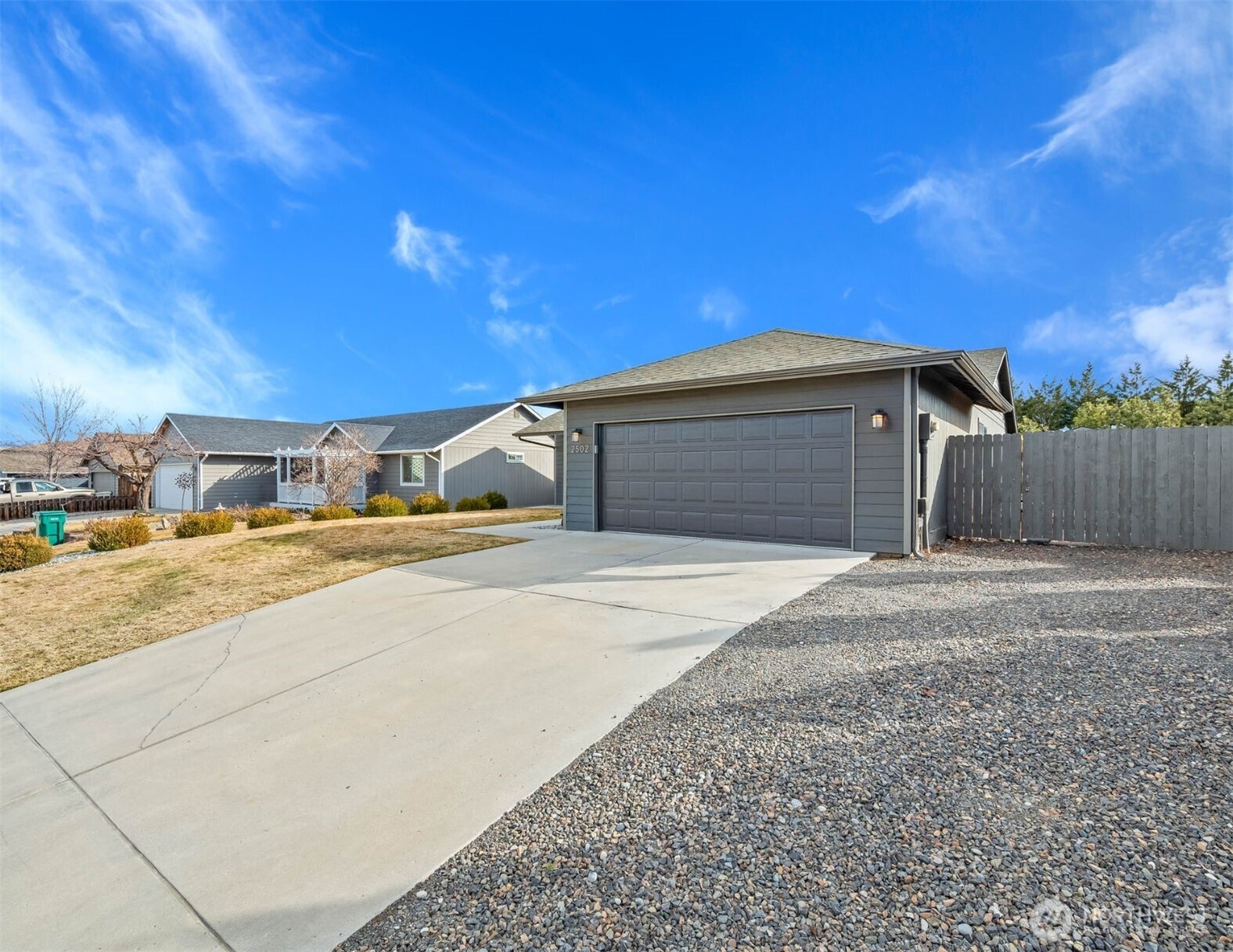 2502 Aviation Drive Property Photo 2