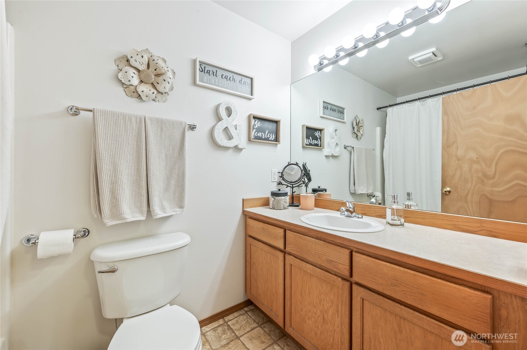 2502 Aviation Drive Property Photo 24