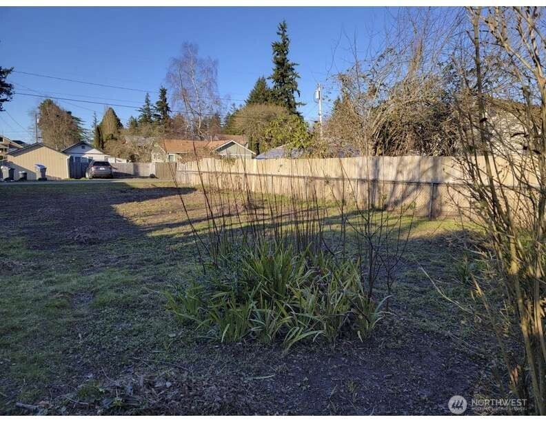 2212 10th Street Property Photo 3