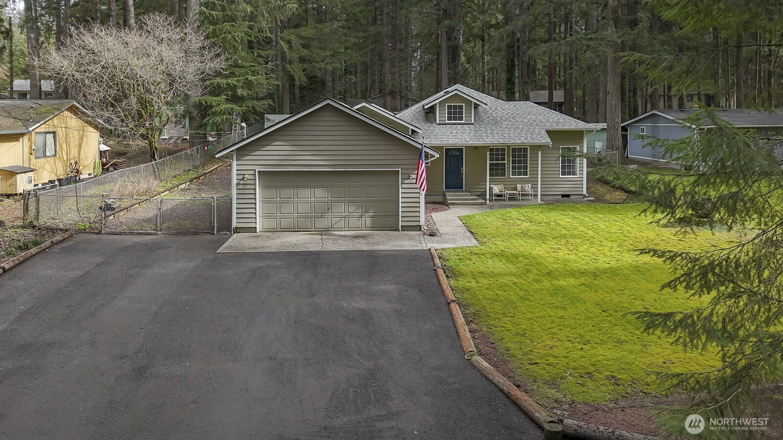 13723 Meadowlark Drive Property Photo