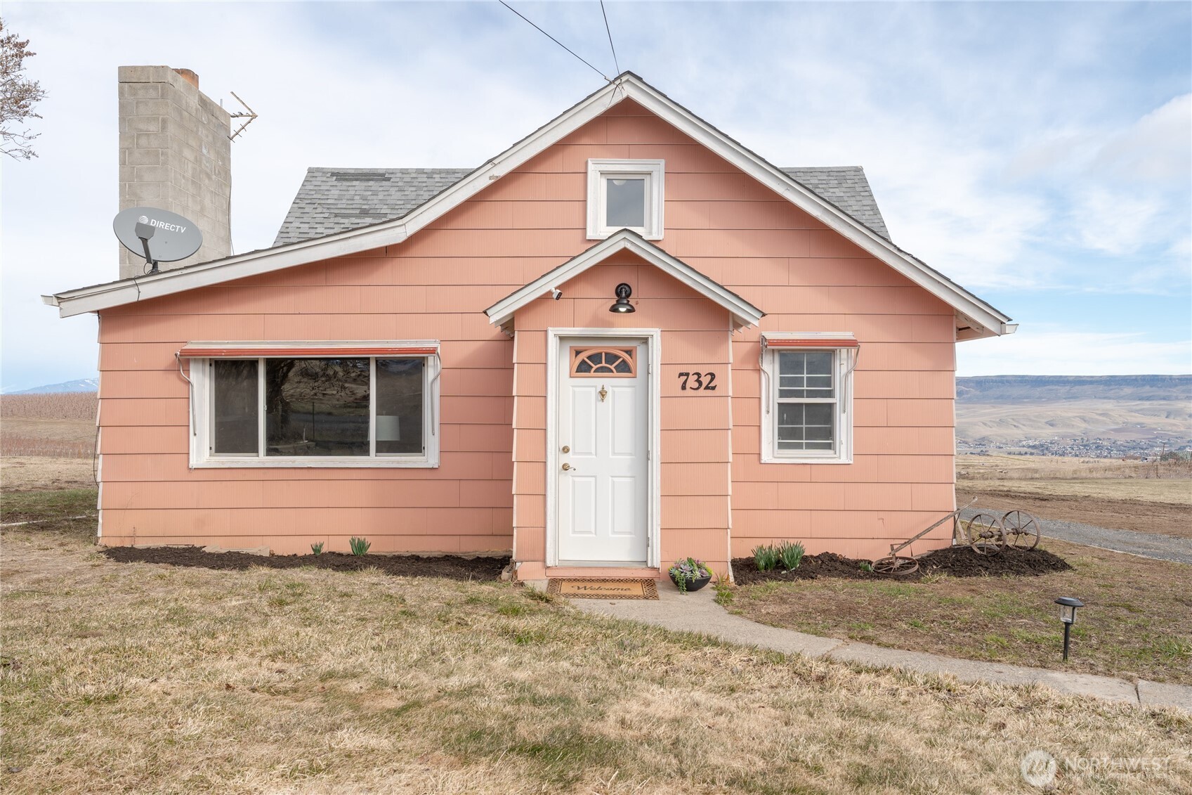 732 Edgemont Drive Property Photo