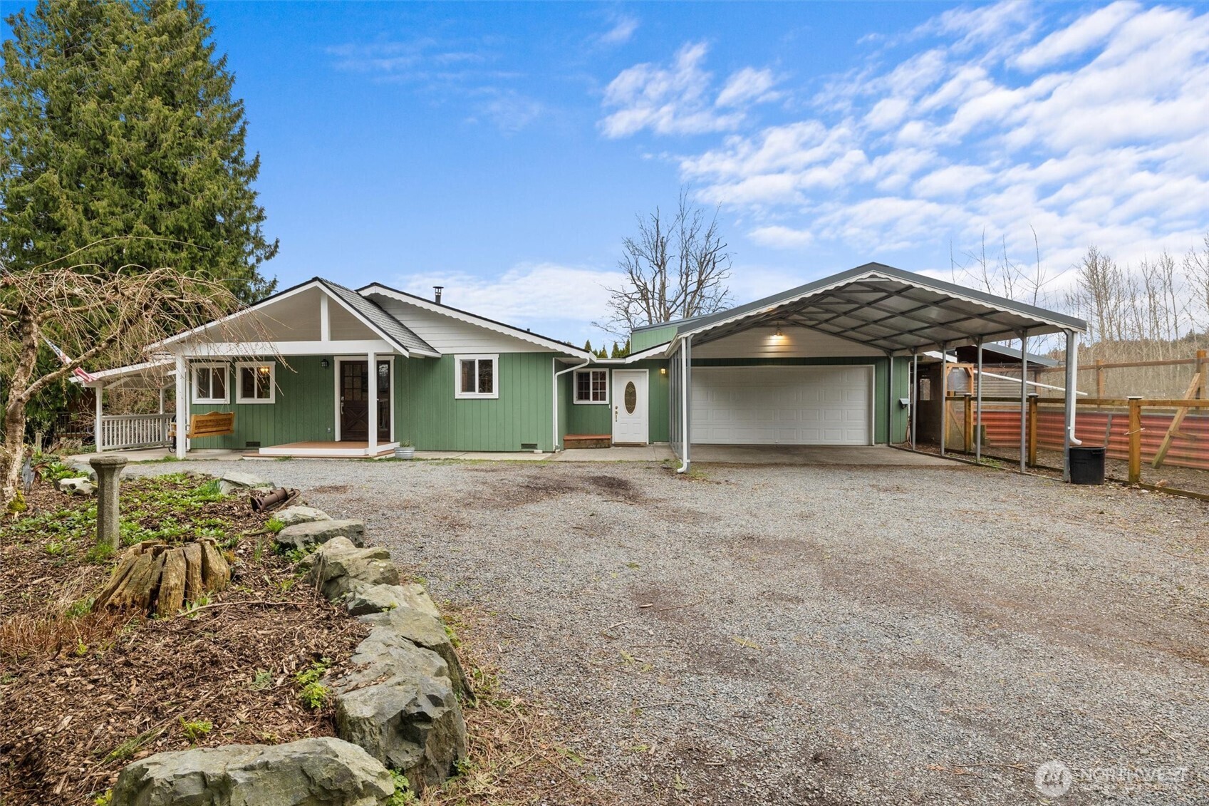 7415 100th Street Property Photo 1