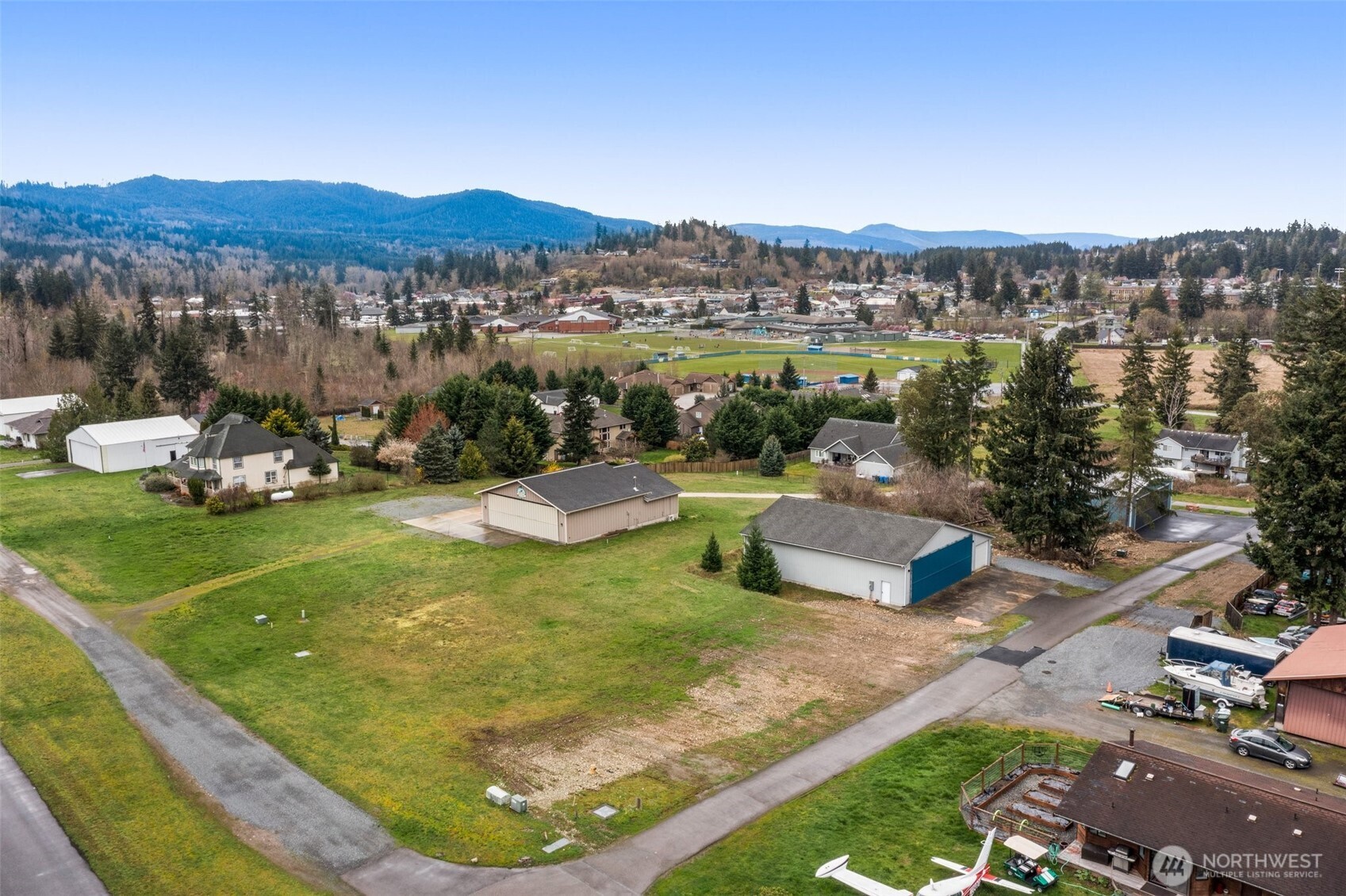 427 Jet Street Property Photo 7