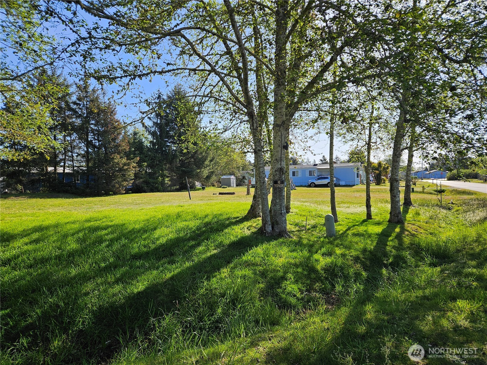 732 Edgewood Avenue Property Photo 3