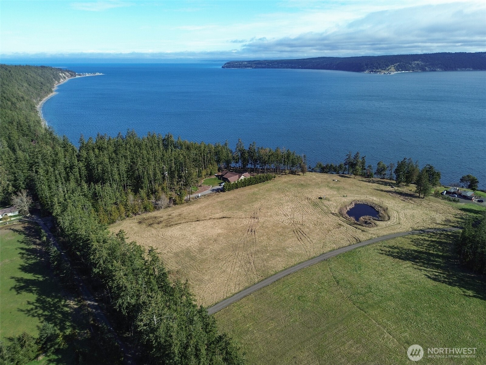 358 Daisey King Road Property Photo 2