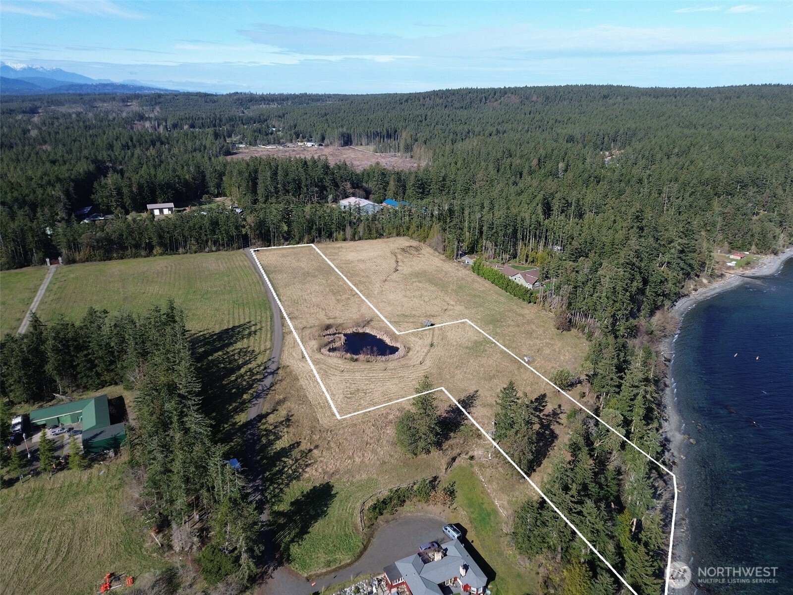 358 Daisey King Road Property Photo 3