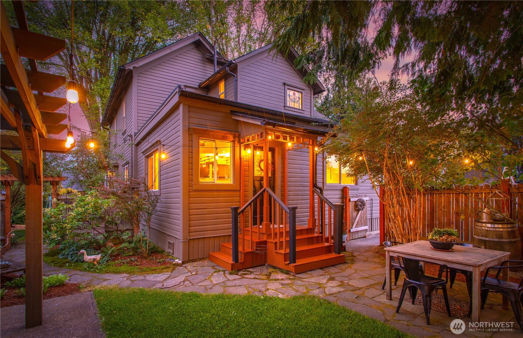 414 Avenue B Property Photo