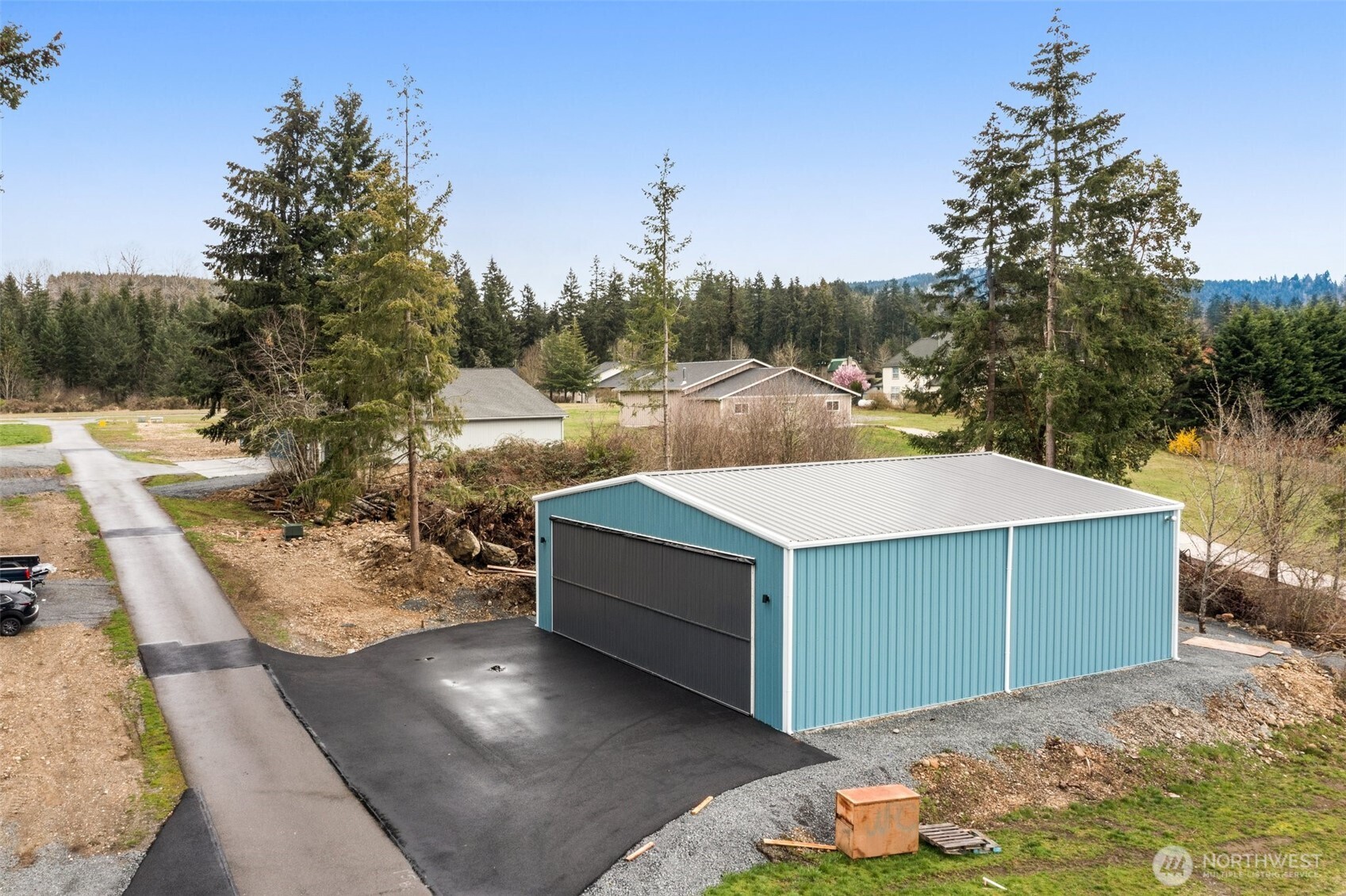 425 Jet Street Property Photo 2