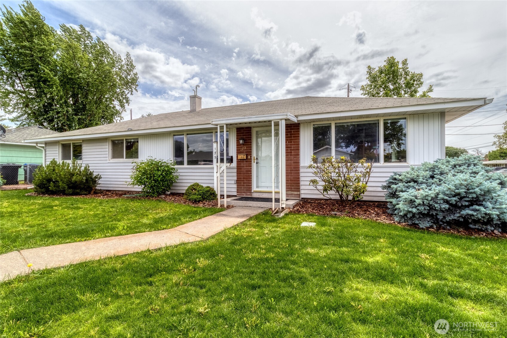 175 Bradley Street Property Photo