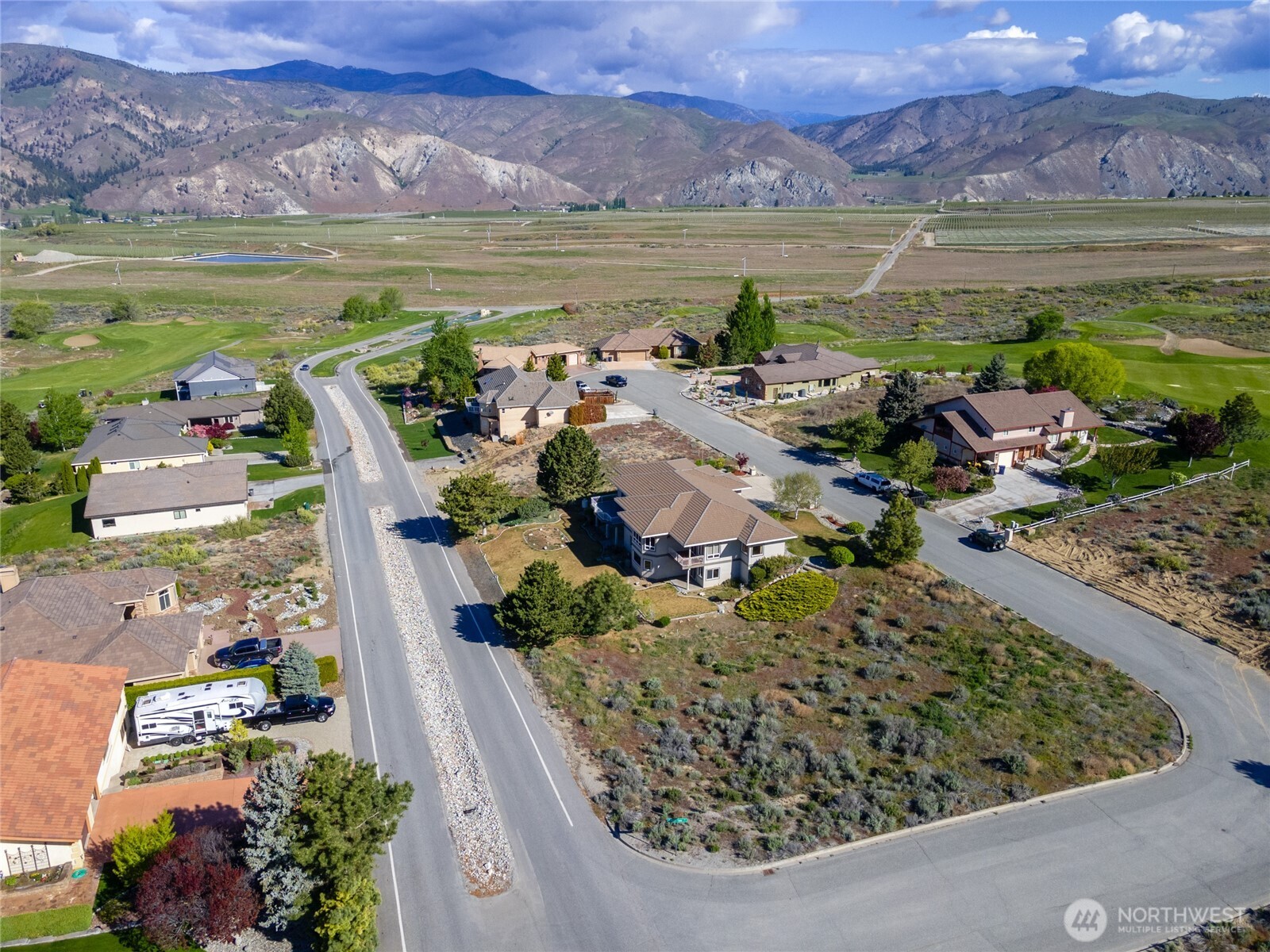 307 Desert View Place Property Photo 14