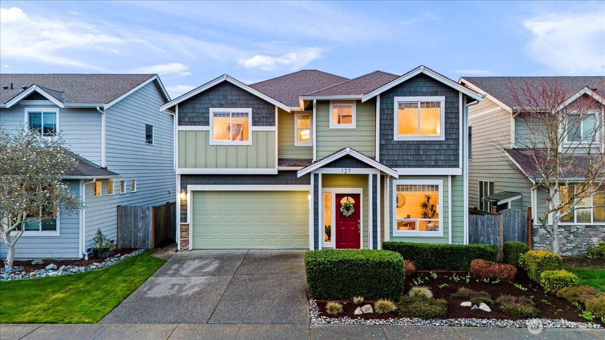 127 195th Place Property Photo