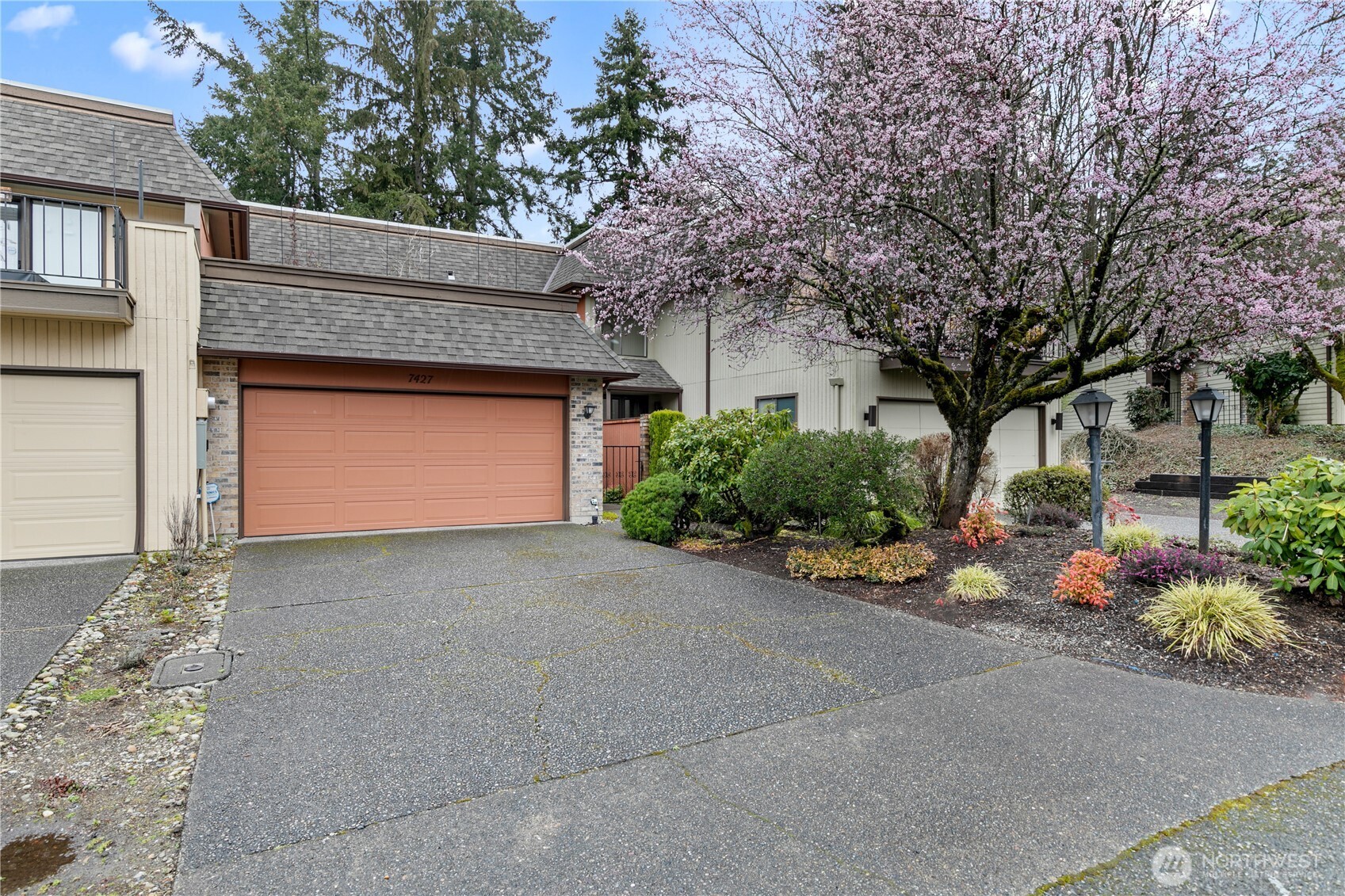 7427 Zircon Drive Property Photo