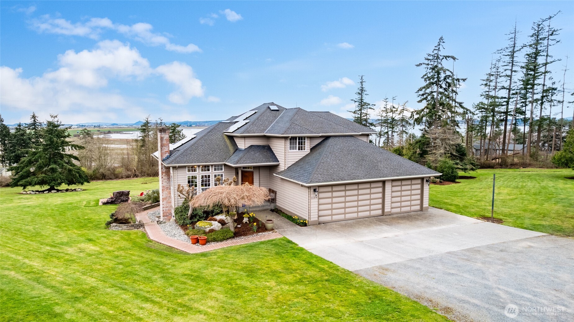 11374 Walker Road Property Photo