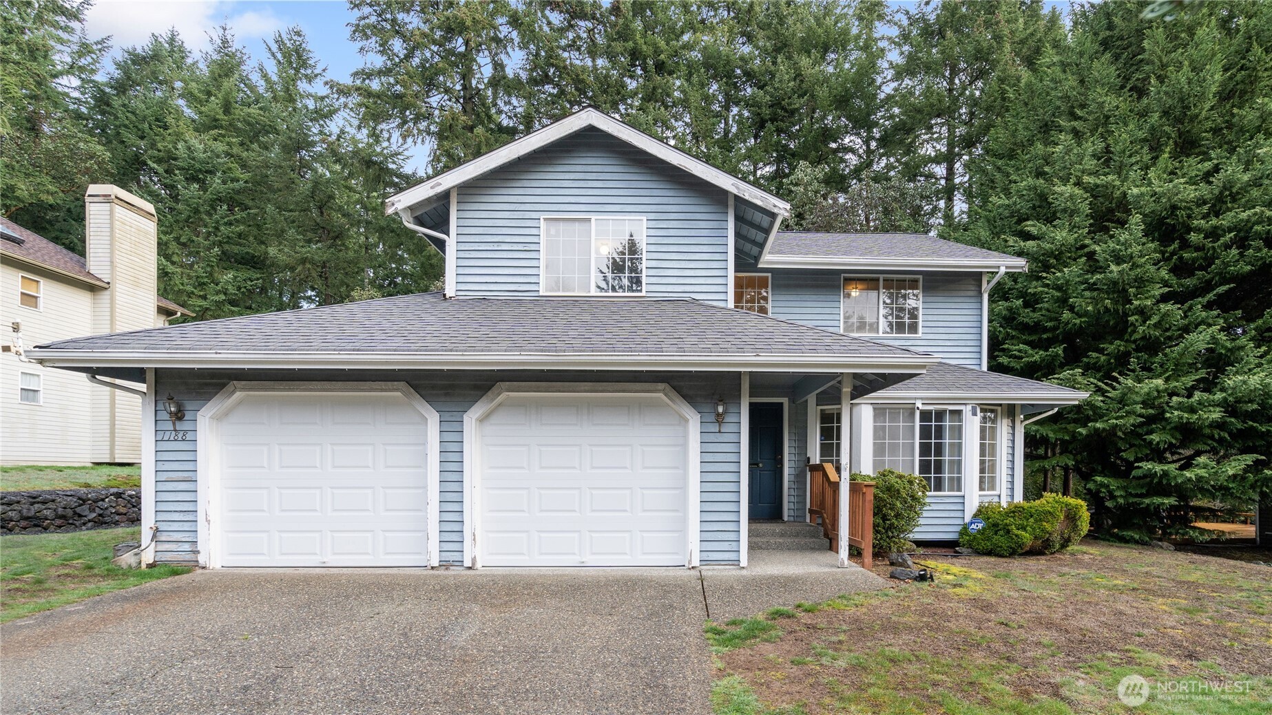 1188 Nw Montery Court Property Photo