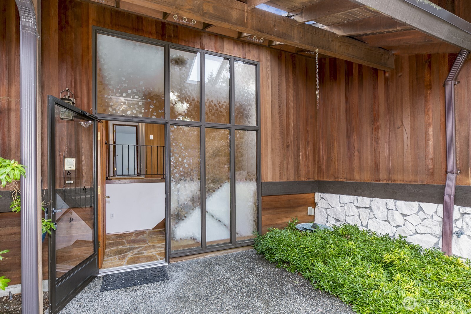 1115 Nw 200th Street Property Photo