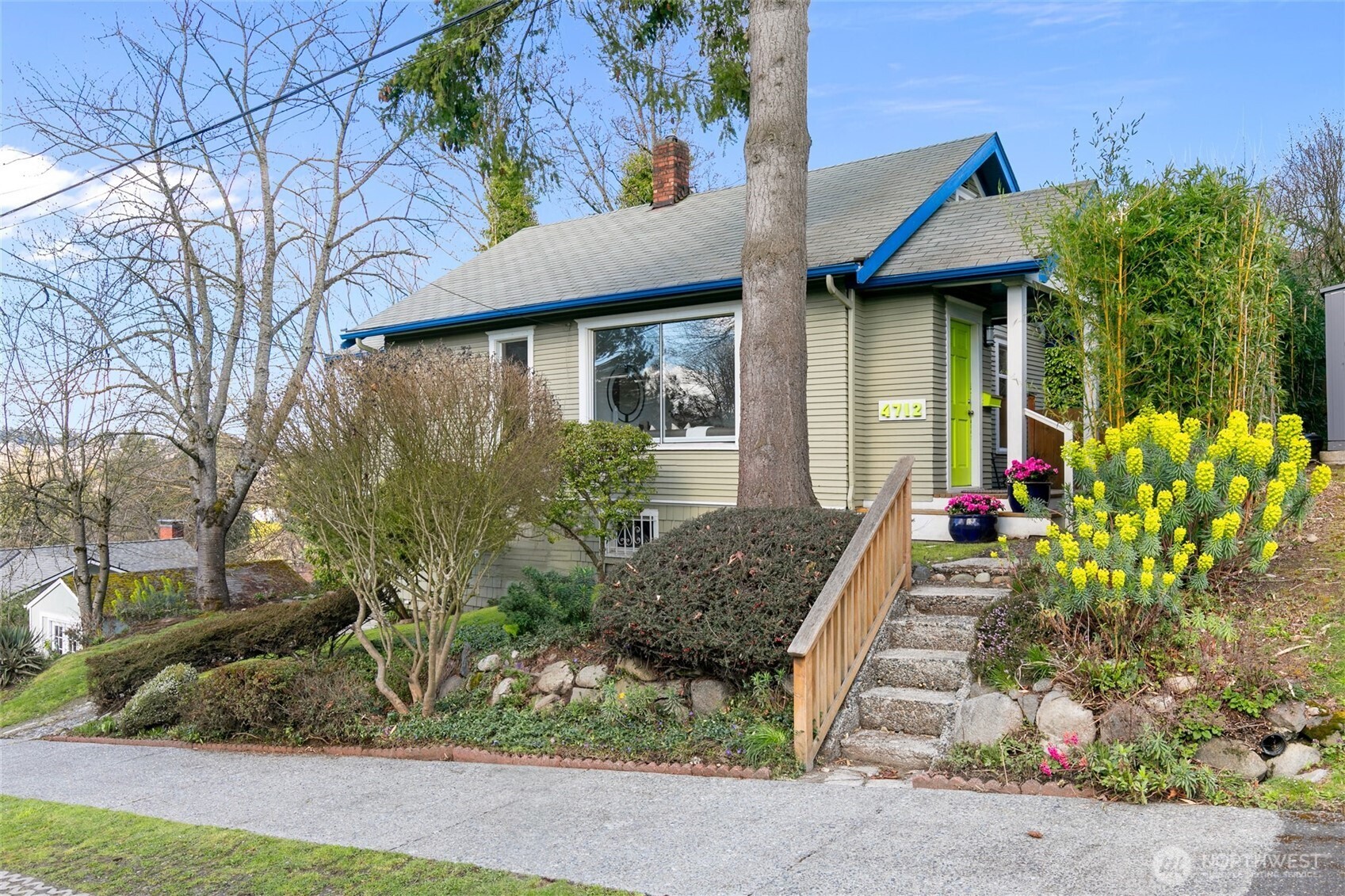4712 S Angeline Street Property Photo