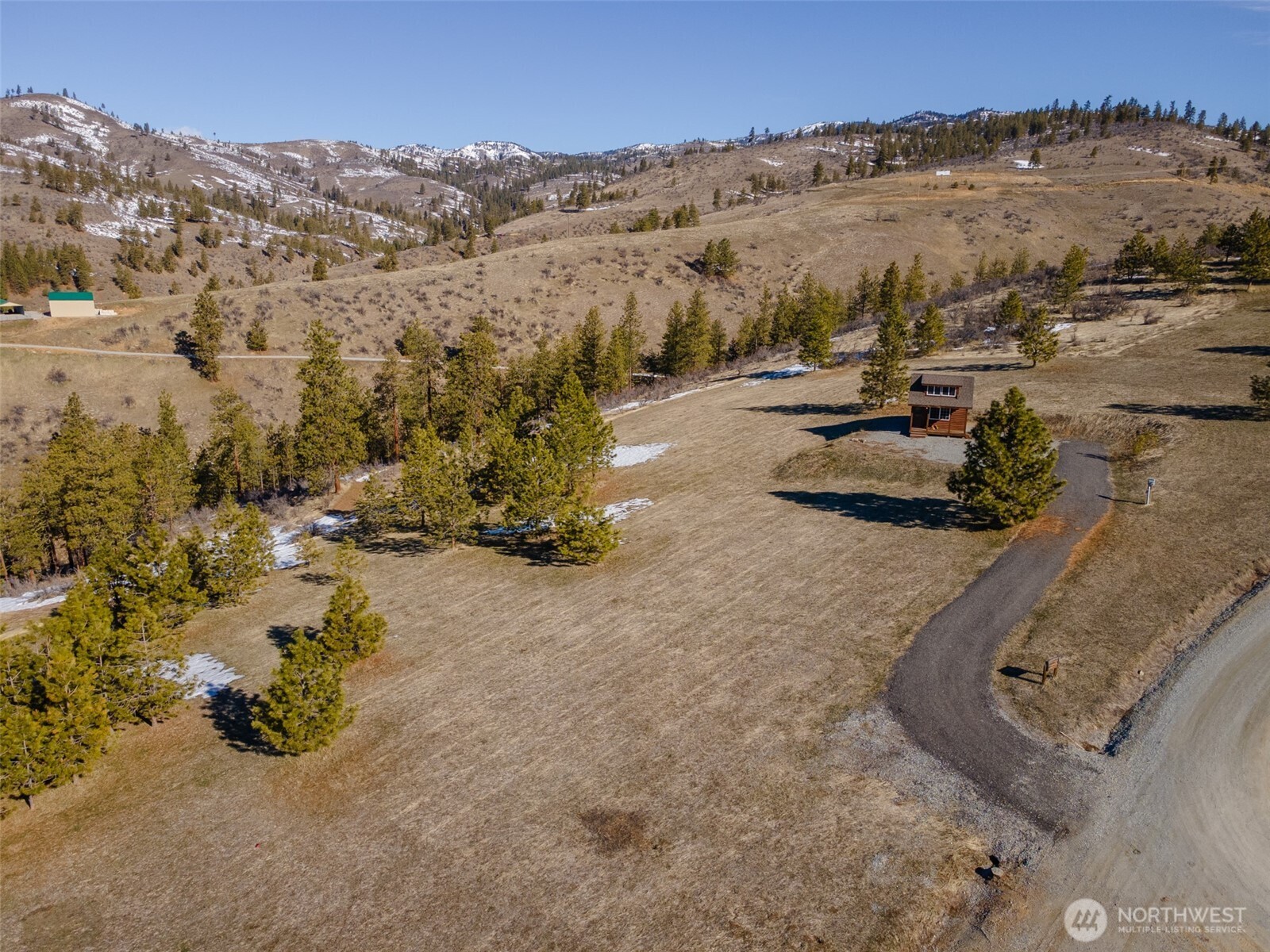 705 Upper Trails Road Property Photo 3