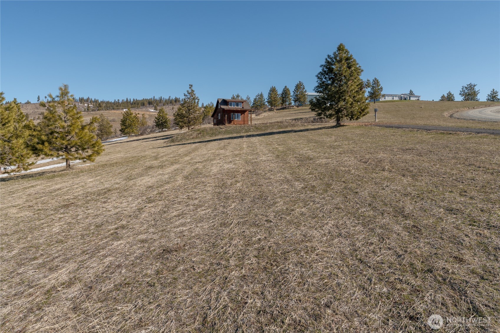 705 Upper Trails Road Property Photo 7