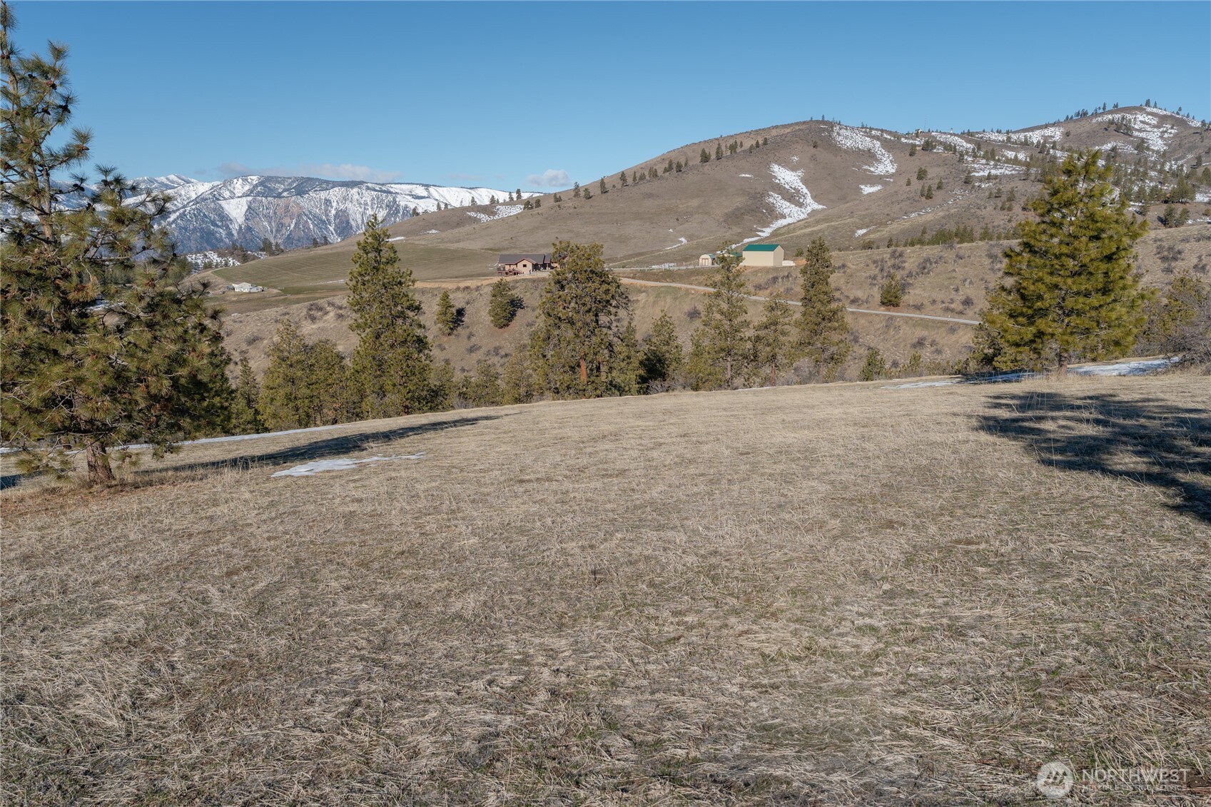 705 Upper Trails Road Property Photo 10