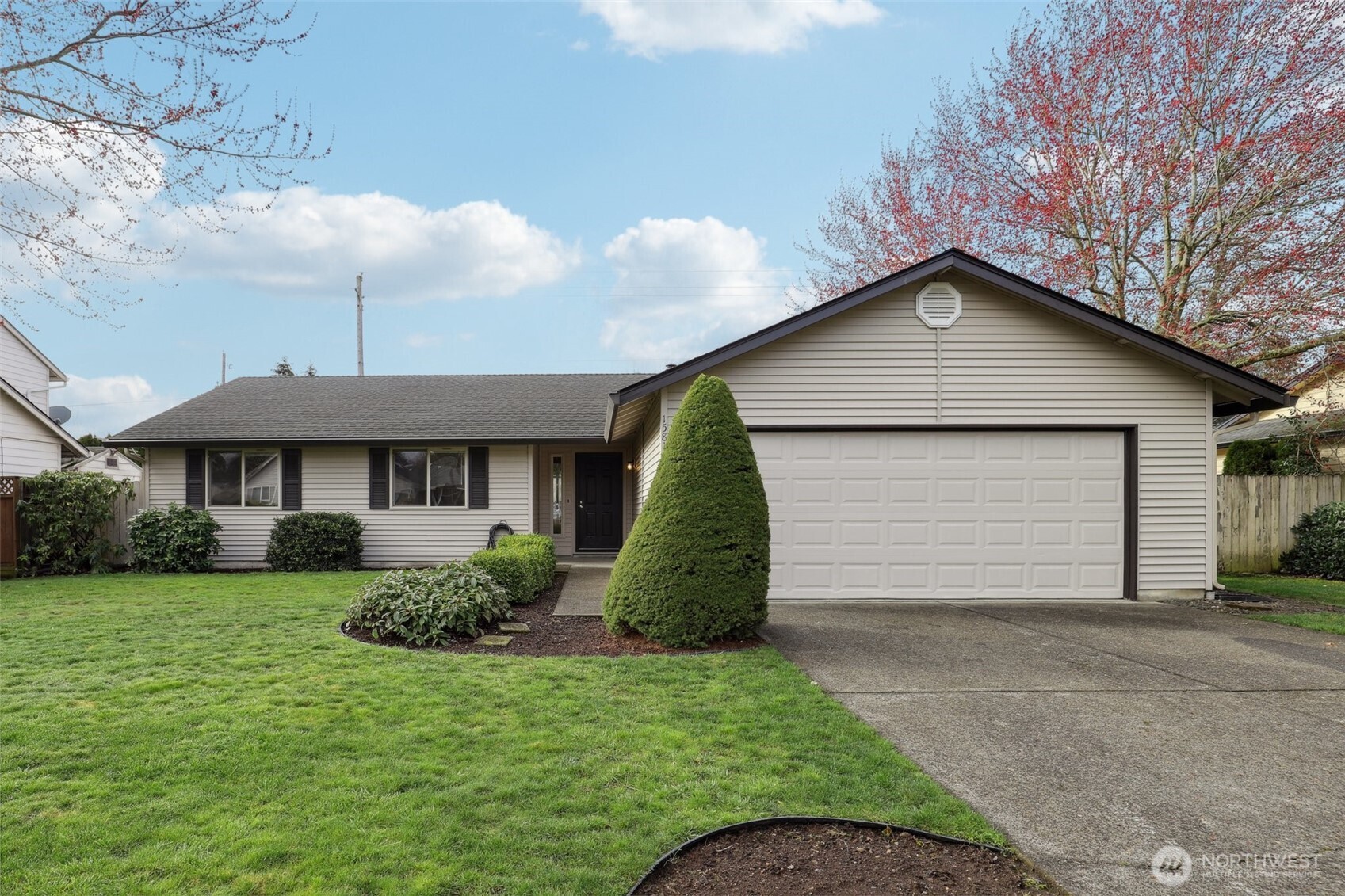 15811 Ne 35th Street Property Photo
