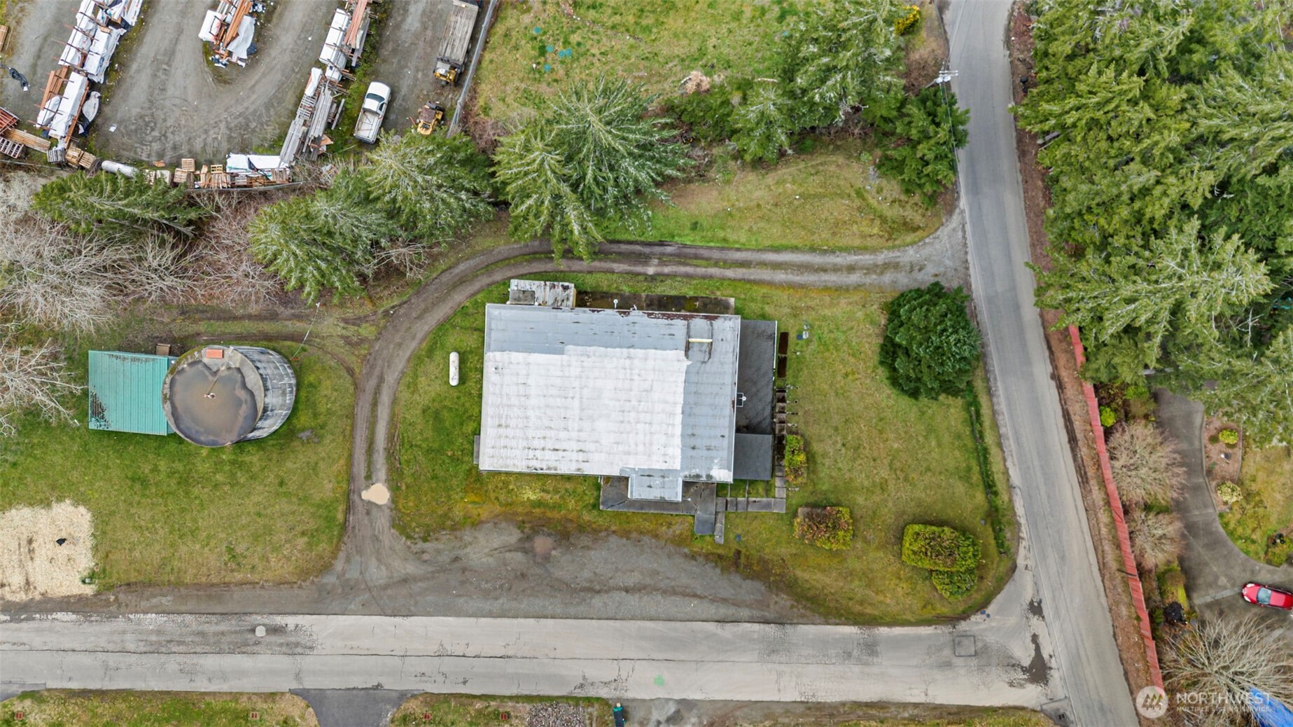 15420 92nd Street Property Photo 8