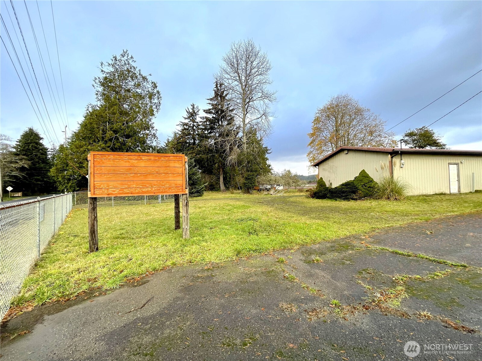 2820 State Route 105 Highway Property Photo 5