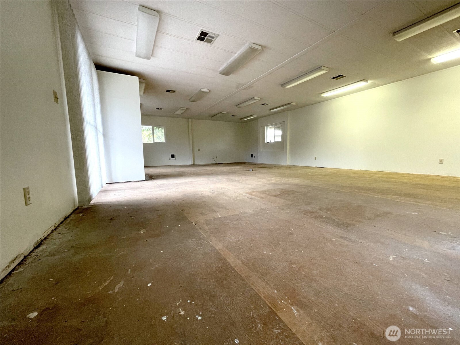 2820 State Route 105 Highway Property Photo 26
