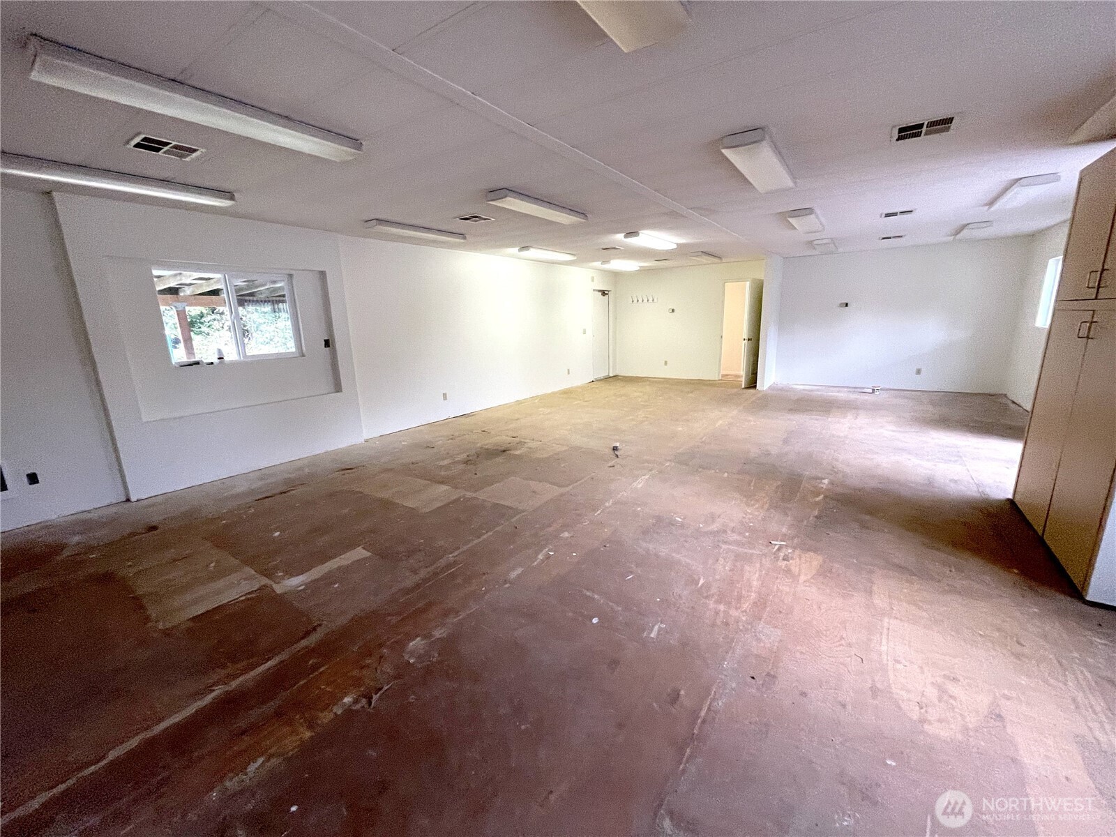 2820 State Route 105 Highway Property Photo 29