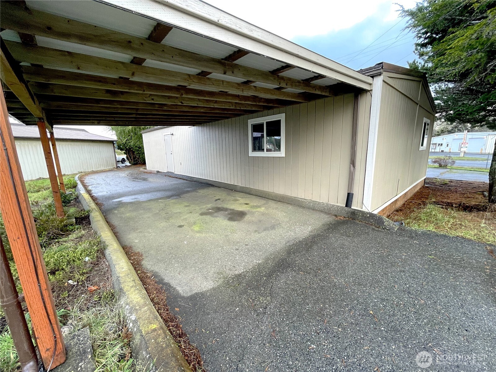 2820 State Route 105 Highway Property Photo 30