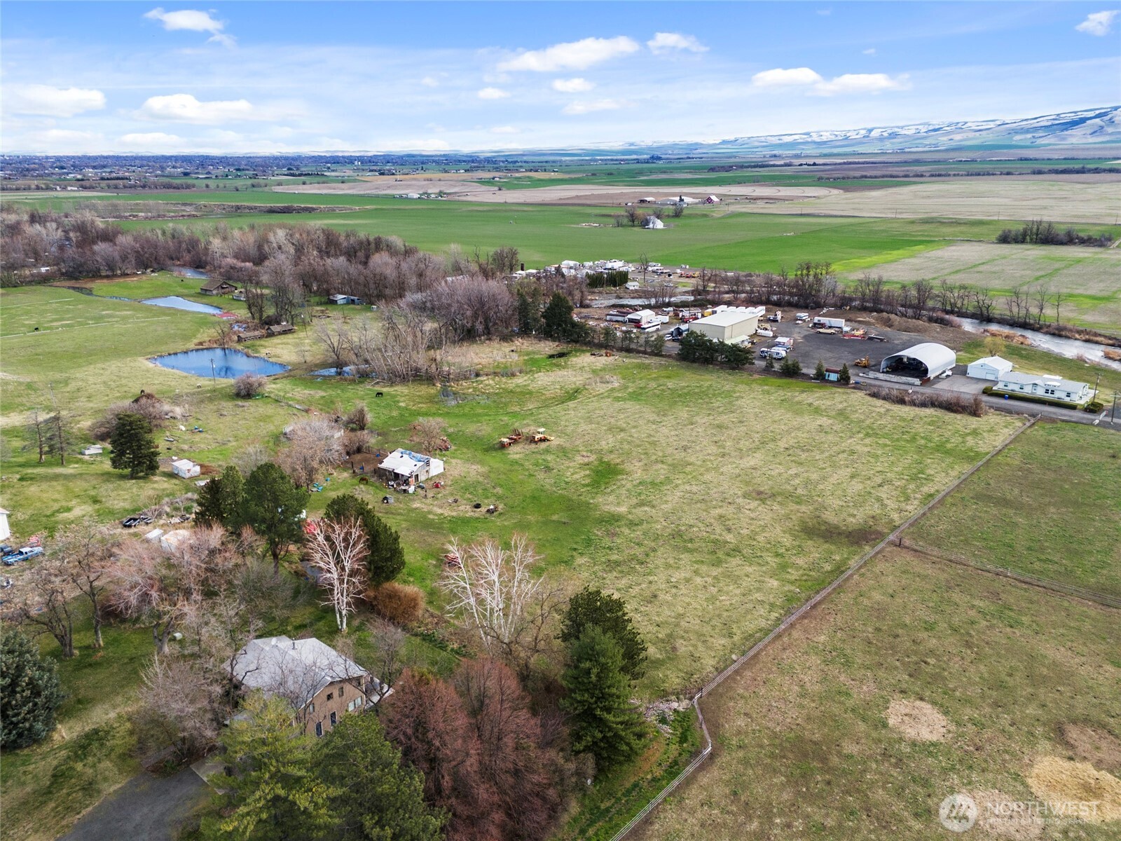 84917 Tum A Lum Road Property Photo