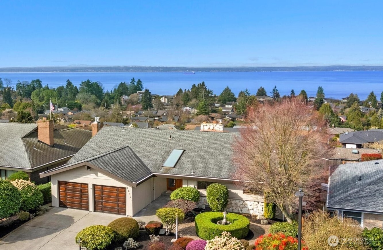 12711 8th Avenue Property Photo