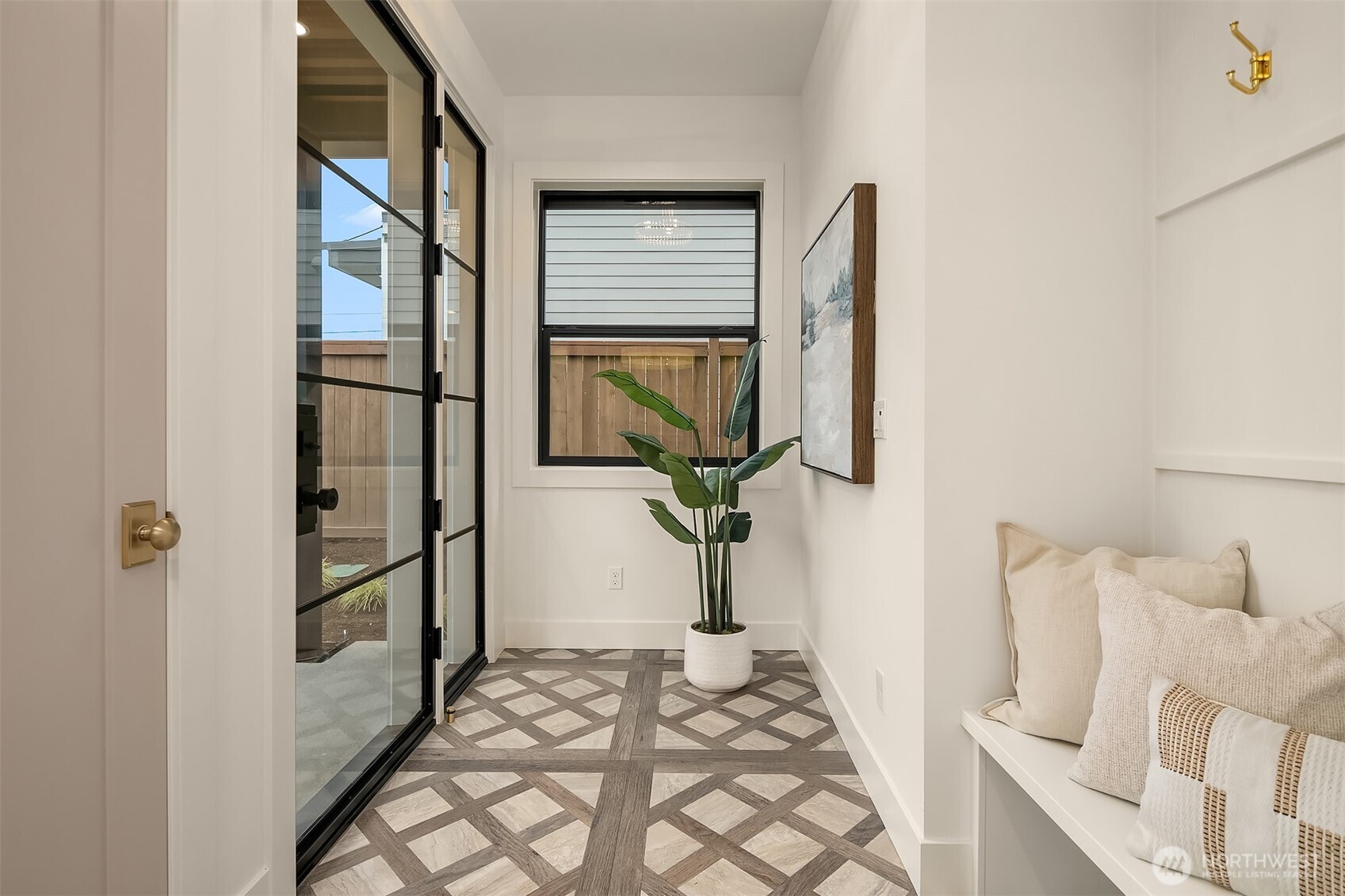 1504 7th Street Property Photo 2
