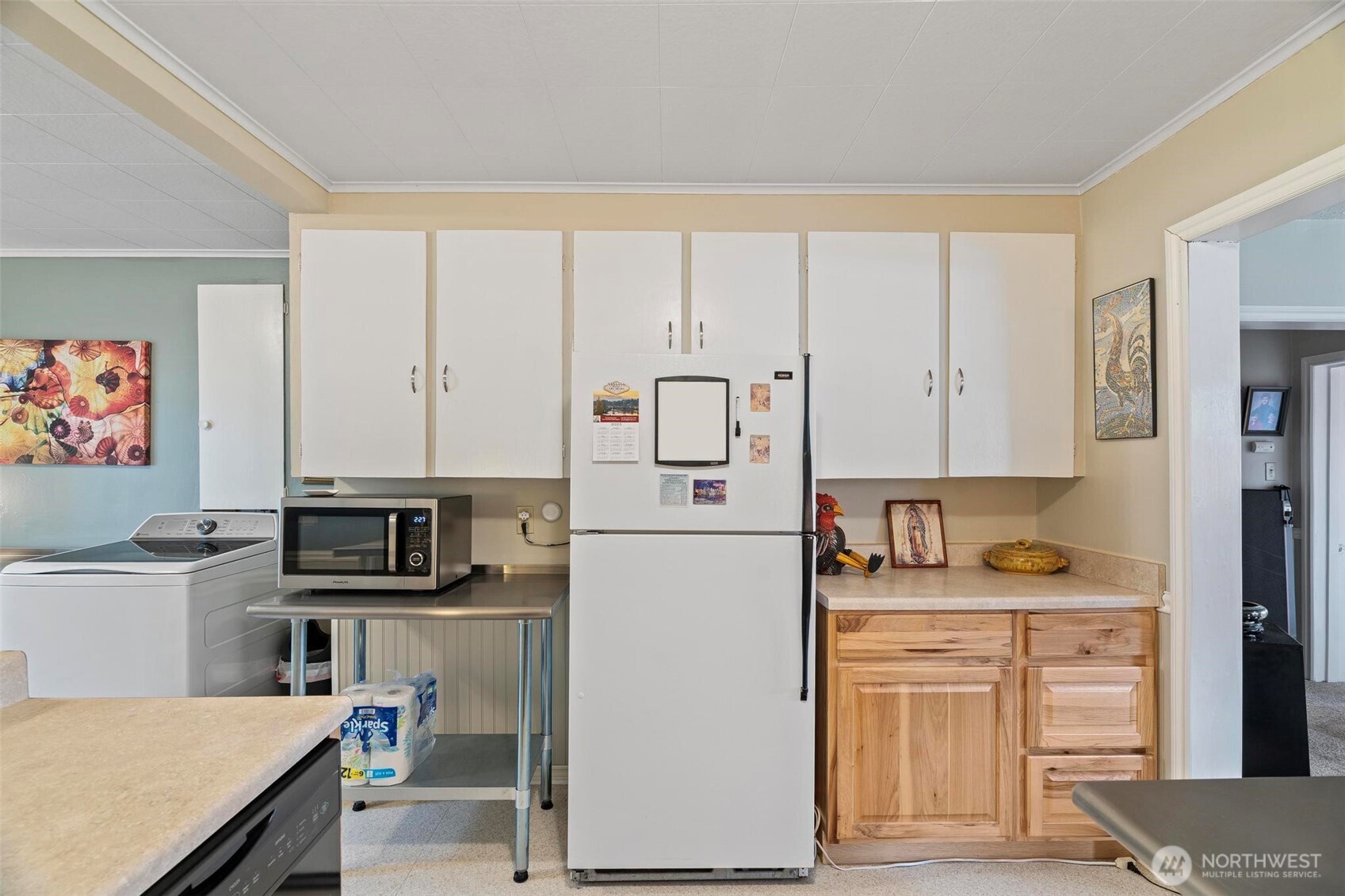 211 30th St Property Photo 15