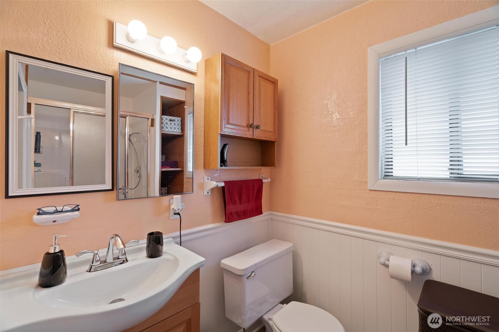 211 30th St Property Photo 19