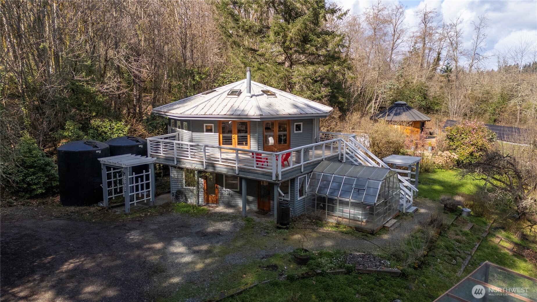 Vashon Real Estate Listings Main Image
