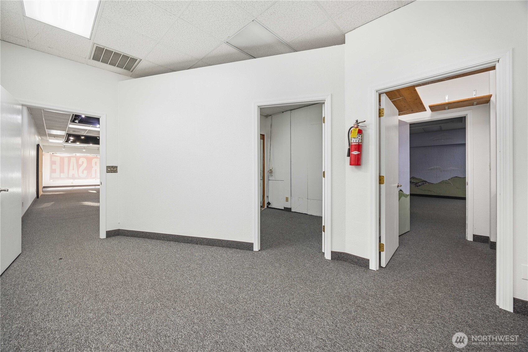 213 E Woodin Avenue A Property Photo 12